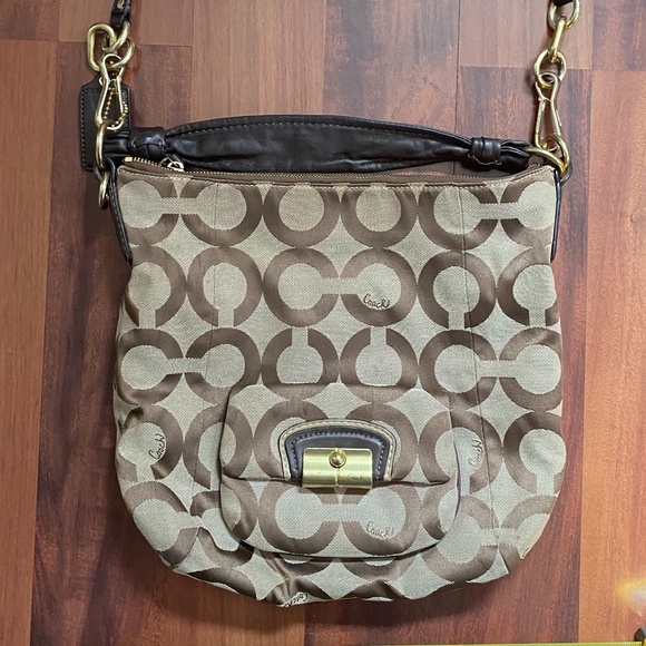 Coach Handbags - Coach Purse